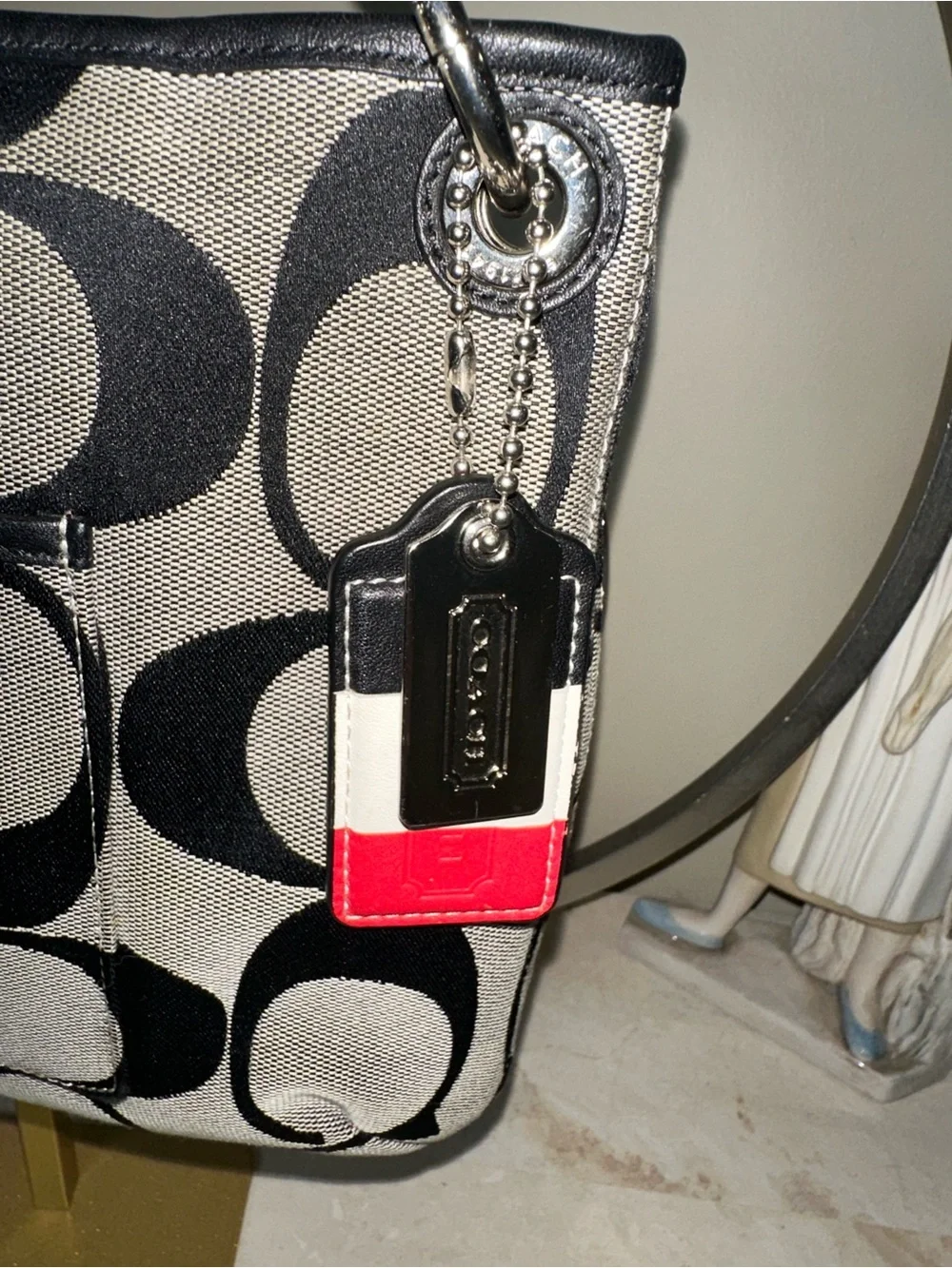 Coach Black and Red Signature Print Shoulder Bag - Picture 2 of 8